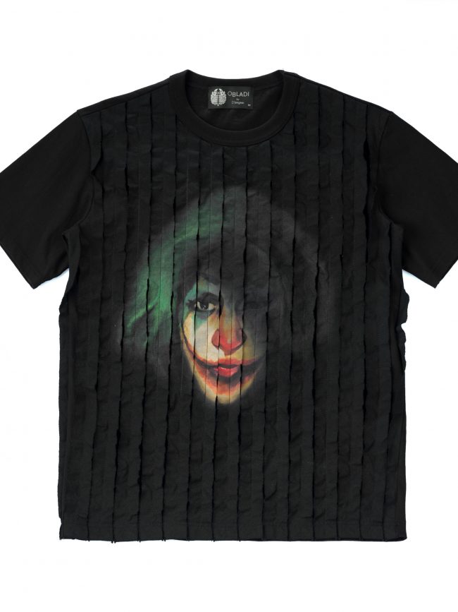Break tape t-shirt with clown face