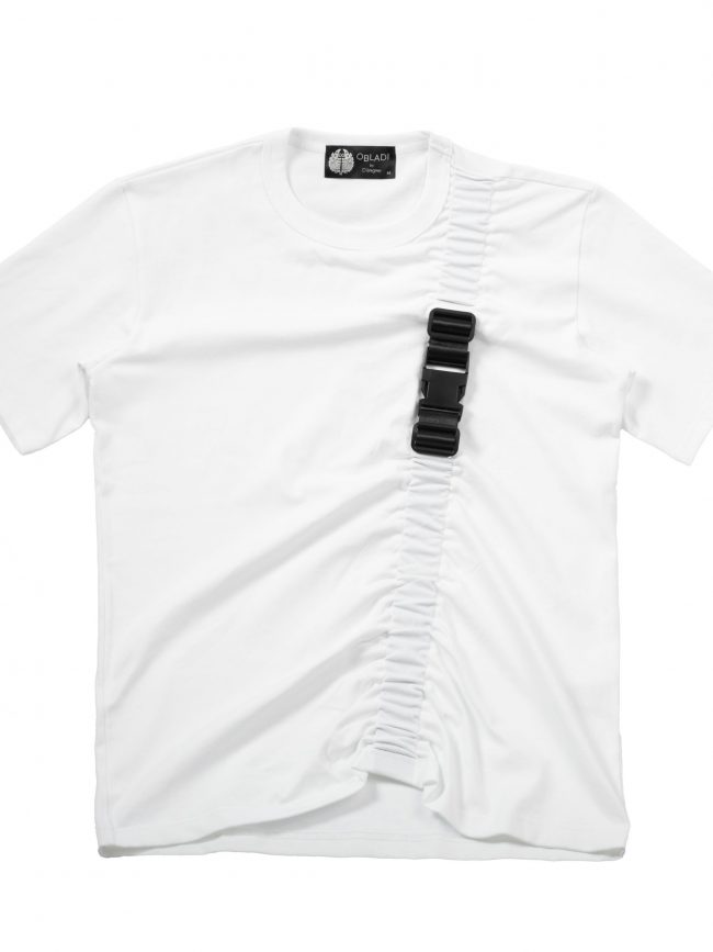 Gathered buckle t-Shirt