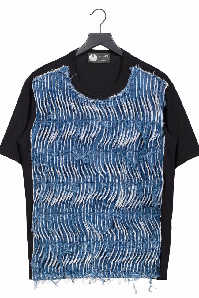 Wavy tearing blue denim edges t-shirt