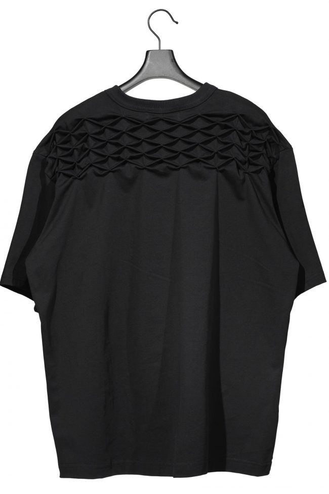 Yoke smocking t-shirt