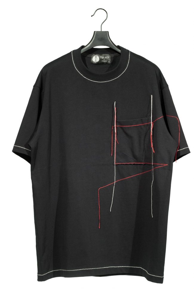 Red and beige stitches pocket T-shirt