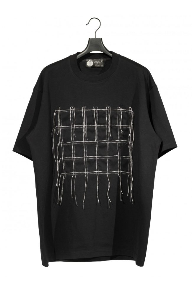 Grid stitches T-shirt